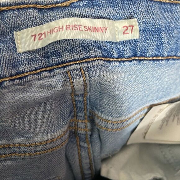 Levi’s 721 Distressed High Waisted Skinny Jeans - Picture 3 of 3